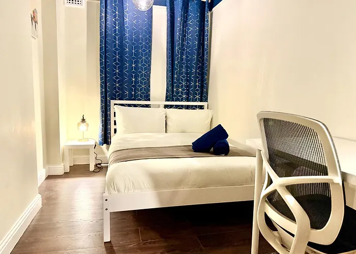 The Seymour Suites